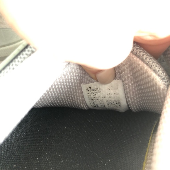 🟥SOLD🟥New Balance 990 V5 Grey Suede Size 10.5 - Picture 9 of 10